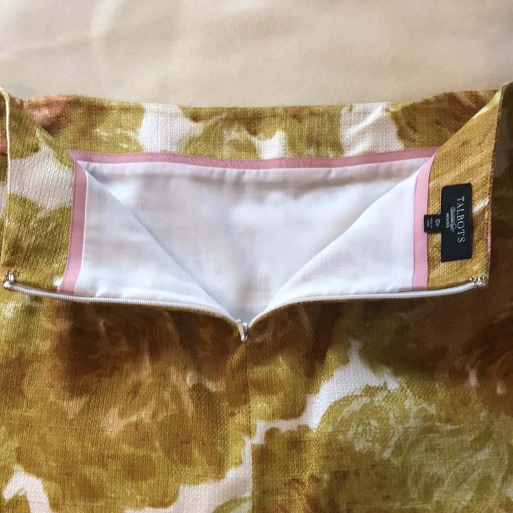 Peony Tweed Floral Skirt - Talbots 10P - Picture 5 of 7